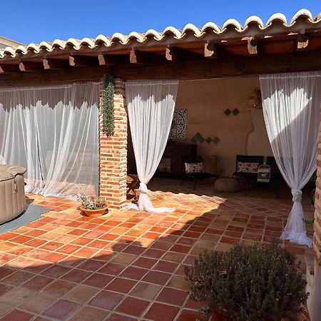 Casa Entre Molinos Βίλα Consuegra Εξωτερικό φωτογραφία